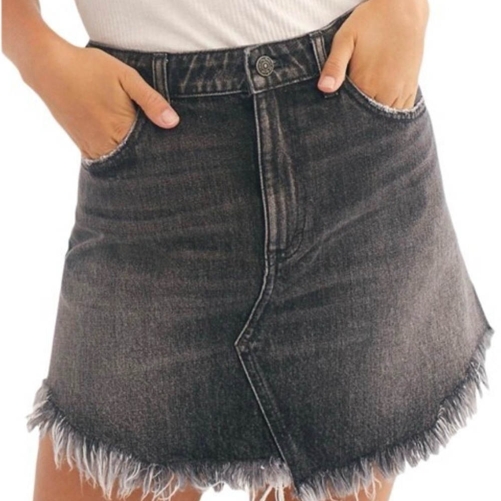 Free People ‘We the Free’ Black Frayed Hem Mini Jean Skirt